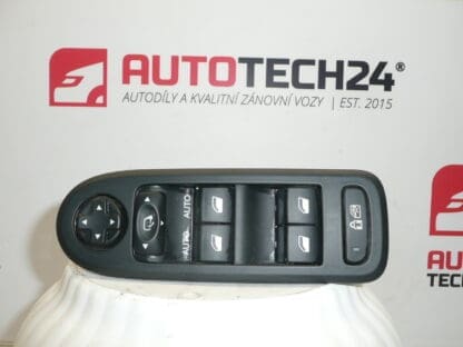 Controller per finestre e specchi. Citroen C3 II 96652236XT 6490AZ