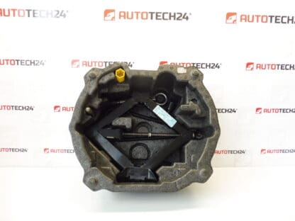 Set attrezzi leva, chiave per ruote, occhiello di traino Peugeot 407 672599 6736C1 674414