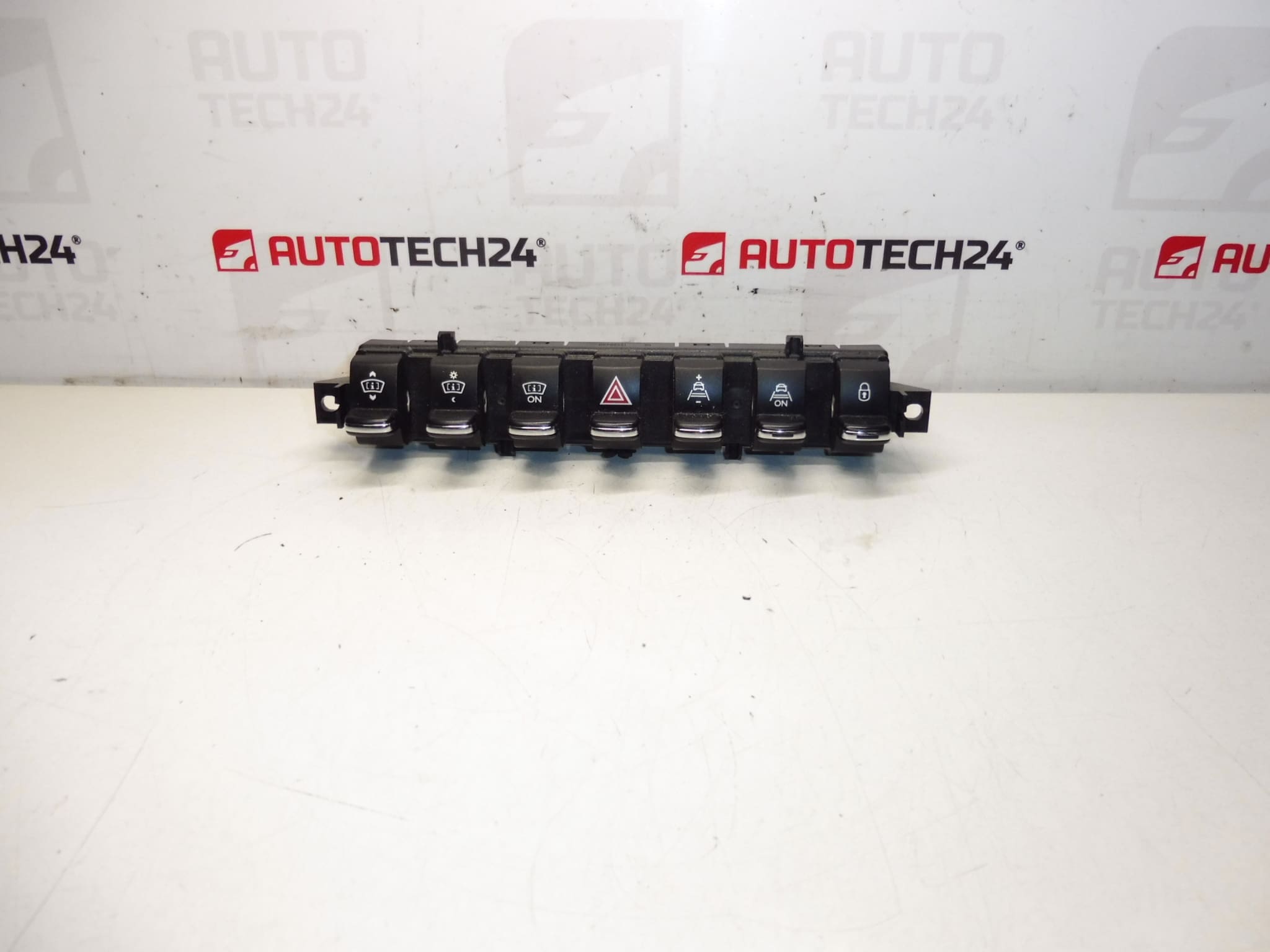Blocco controller Peugeot 3008 5008 96638425XT 96656490ZD 6490V7