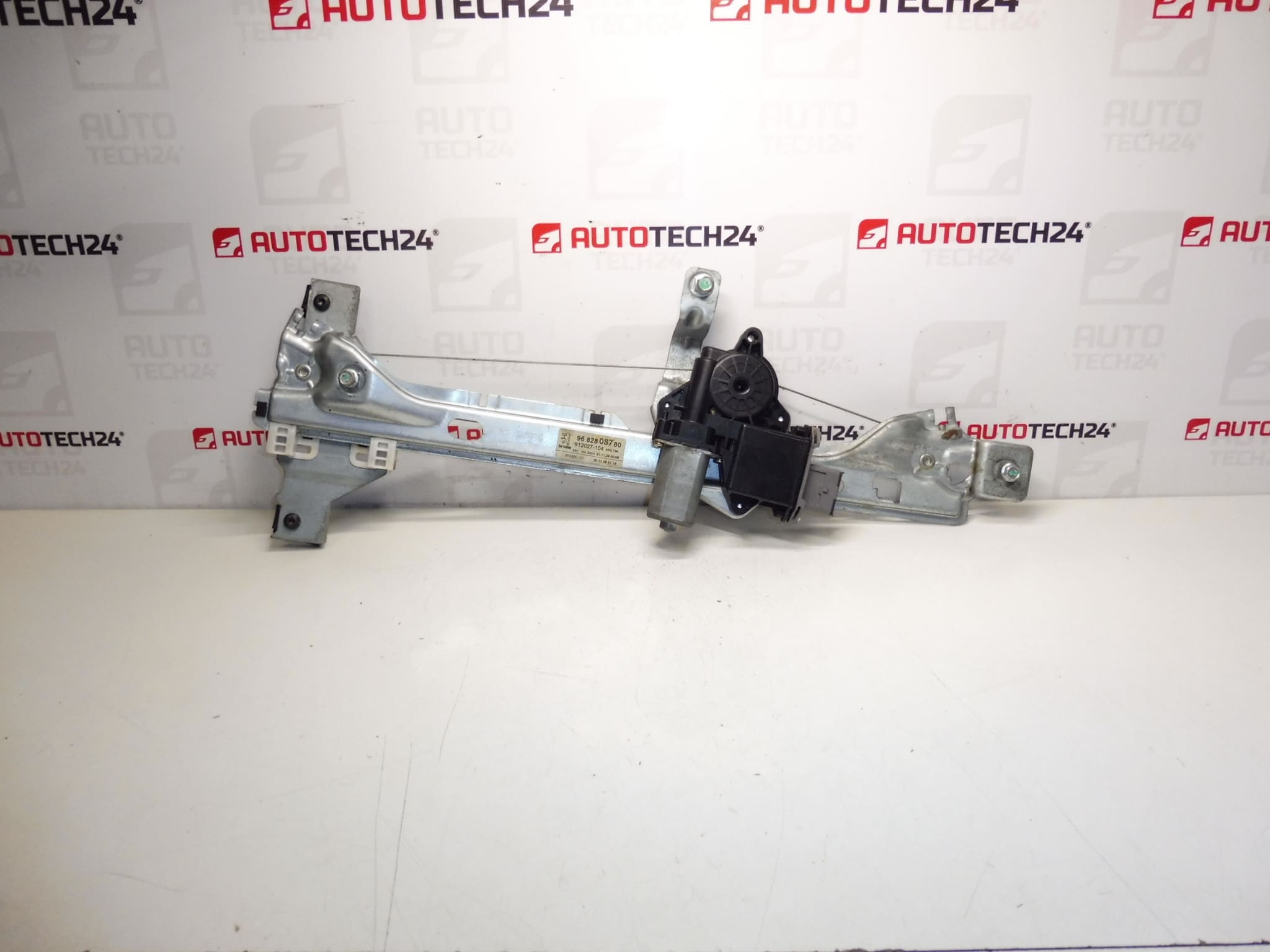 Meccanismo lunotto posteriore sinistro Peugeot 3008 5008 9682808780 9223F2