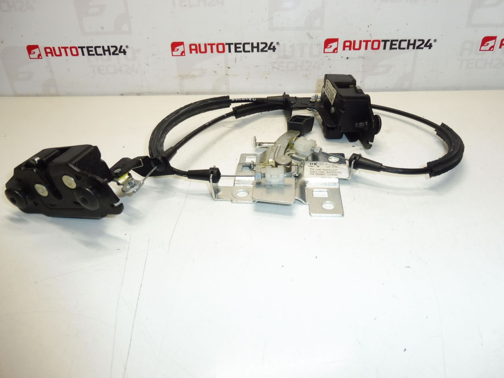 Set serratura cofano posteriore Peugeot 3008 9685931877 9685915280 - immagine 2