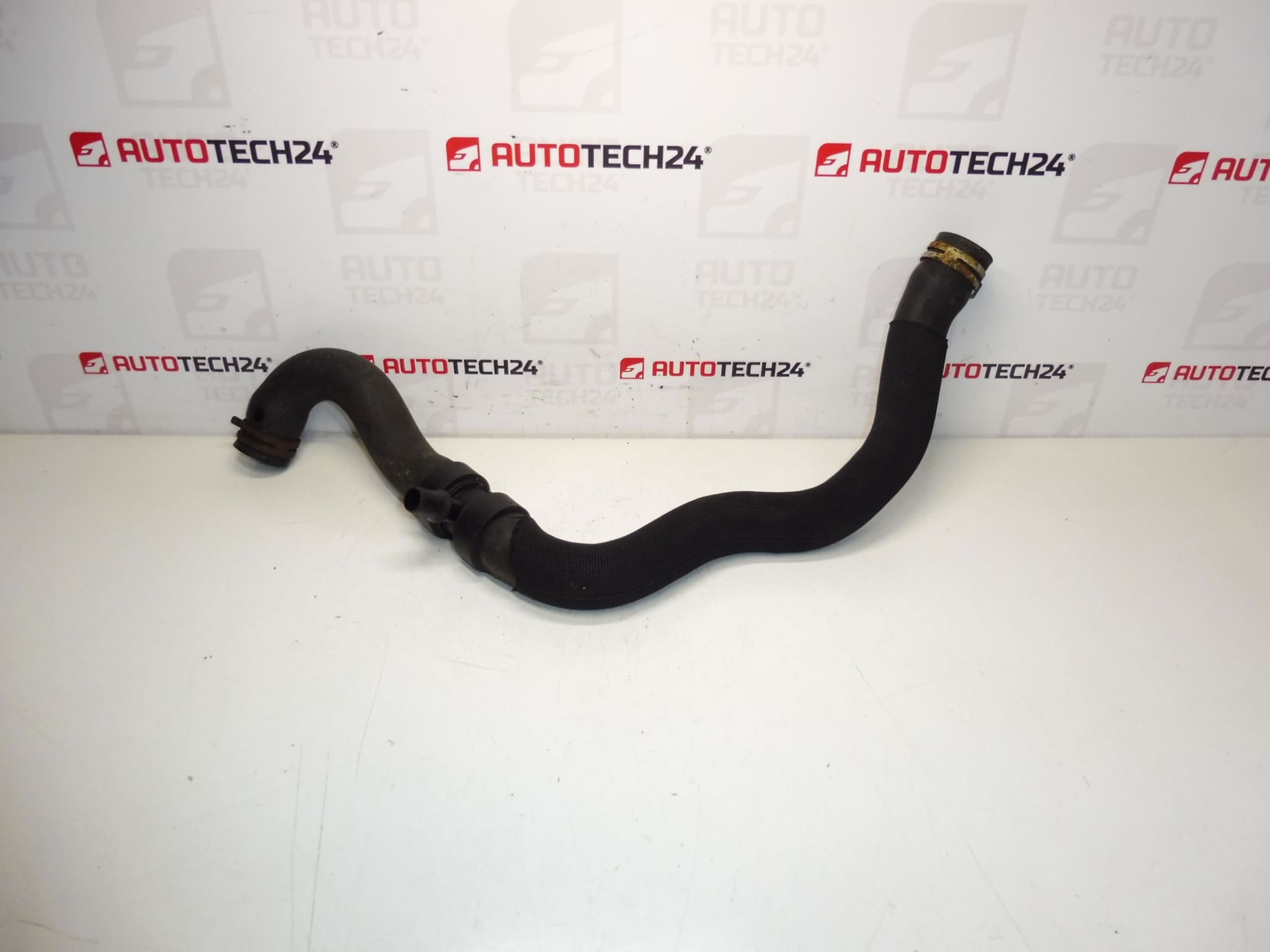 Tubo dell'acqua Citroën Peugeot 2.0 HDI 135208