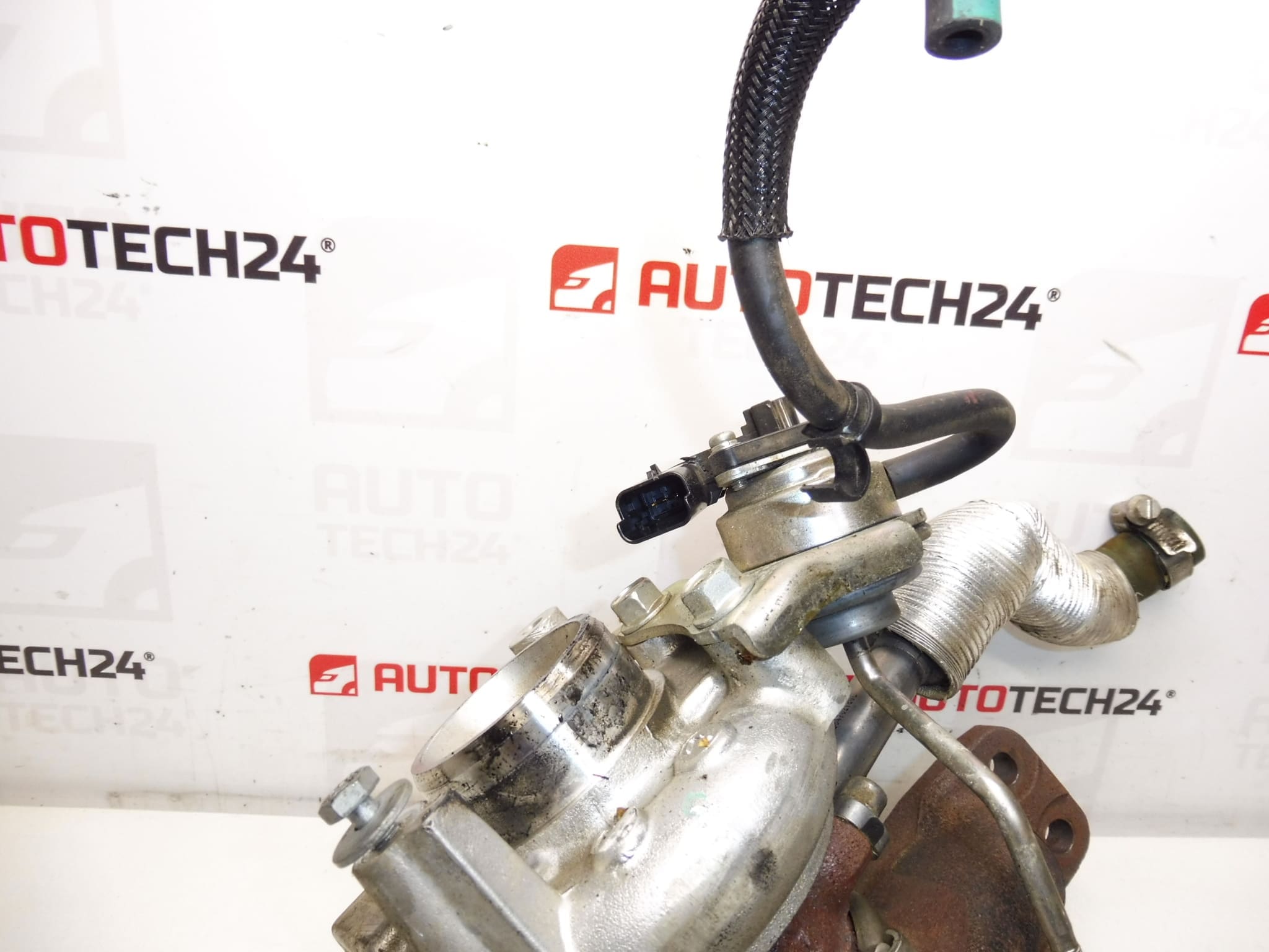 Turbo Citroën Peugeot 1.6 HDI 68KW 63mila km 9673283680 TD02H2-07TVT-21 - immagine 2
