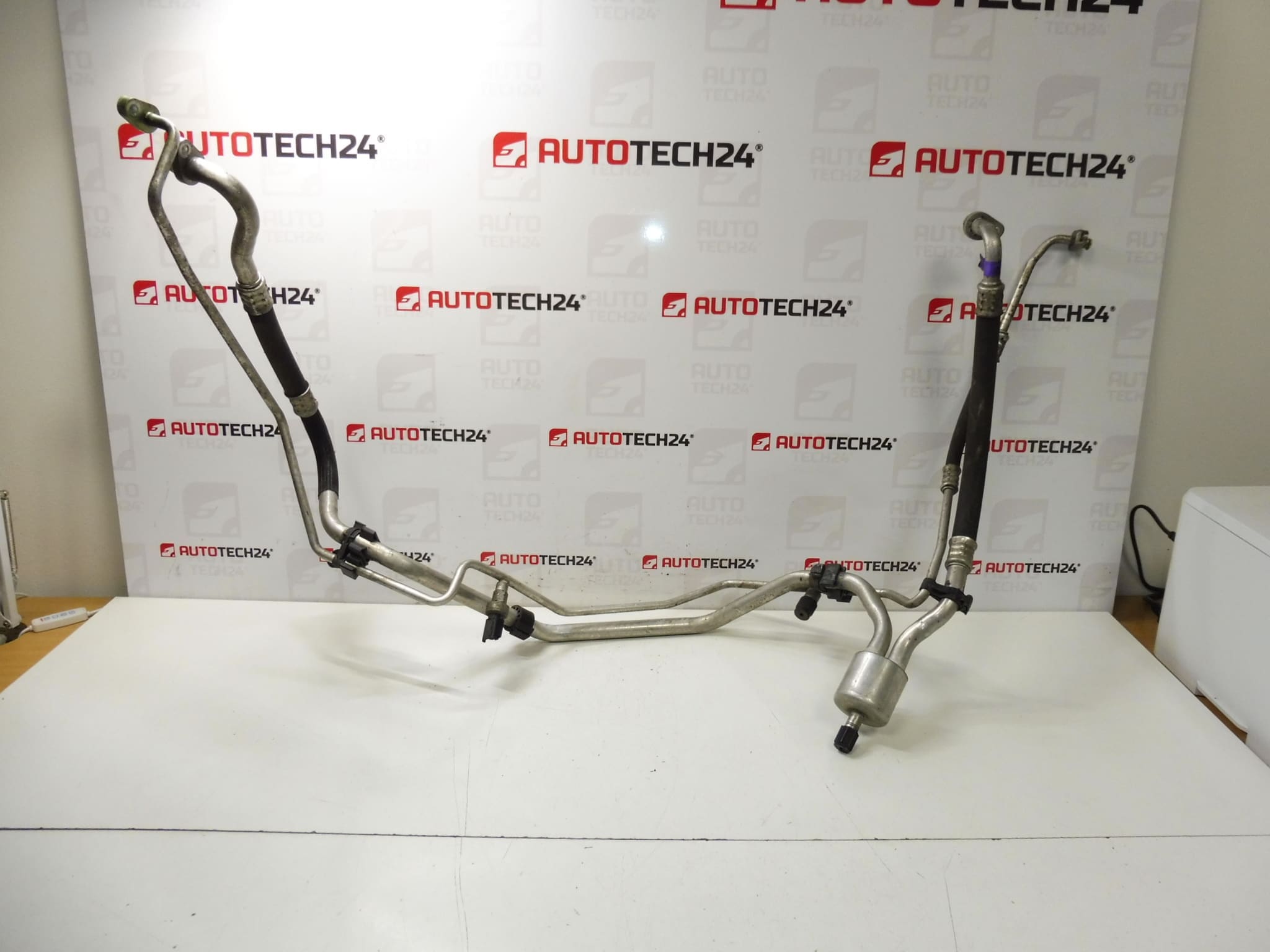 Tubo clima Citroen Peugeot 9658201480 647742